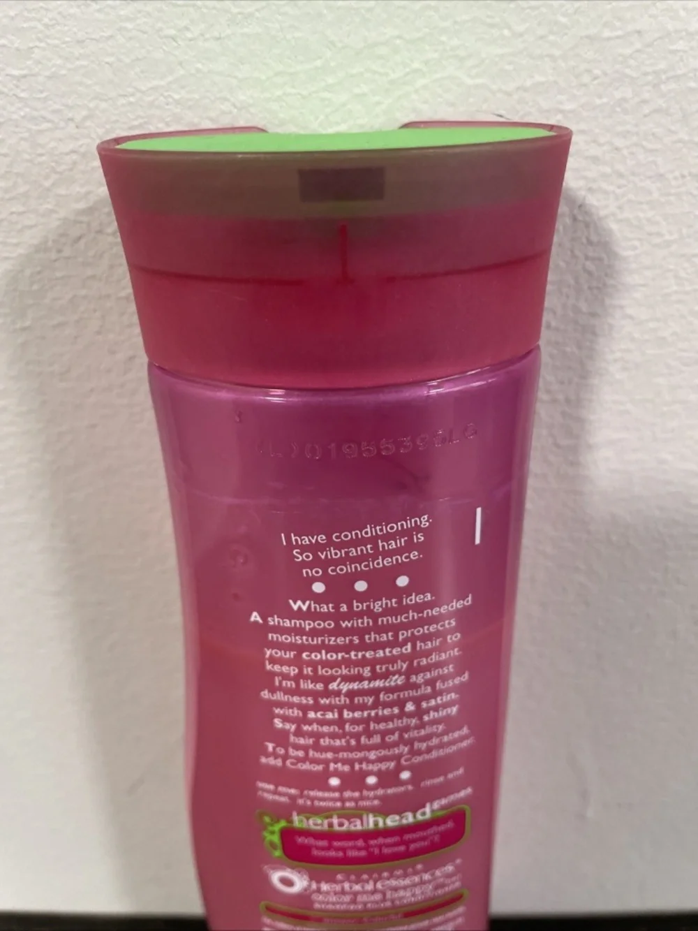 Herbal Essences Color Me Happy 2 in 1 Shampoo/Conditioner Acai Berry &Satin 12oz